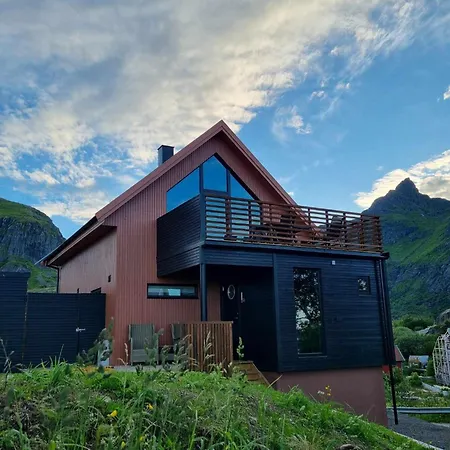 The High End Of Lofoten- With Sauna 펜션