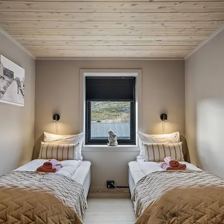 The High End Of Lofoten- With Sauna 펜션