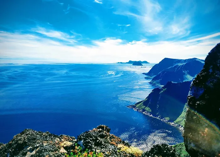 Semesterbostad The High End Of Lofoten- With Sauna