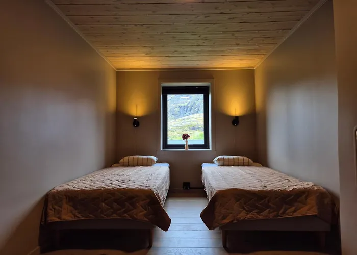 Semesterbostad The High End Of Lofoten- With Sauna *