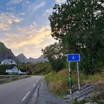 The High End Of Lofoten- With Sauna