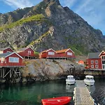 The High End Of Lofoten- With Sauna Hébergement de vacances *