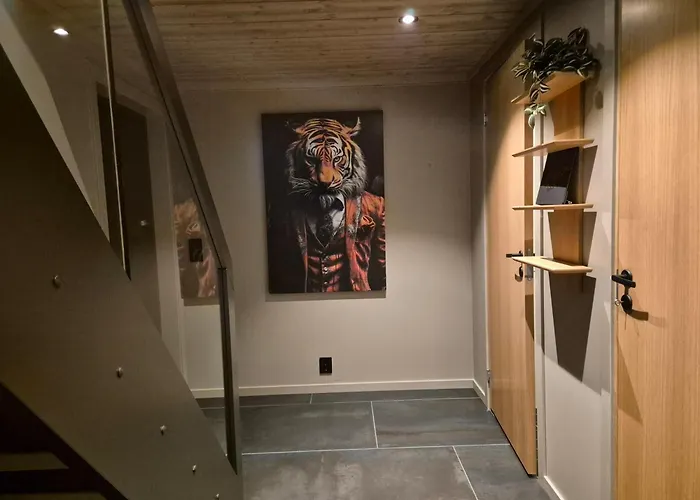 Feriehus The High End Of Lofoten- With Sauna *